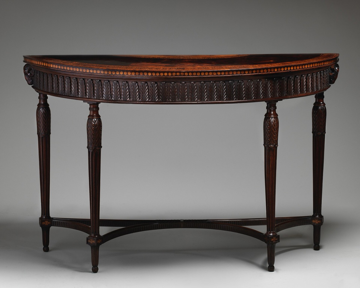 Accent furniture